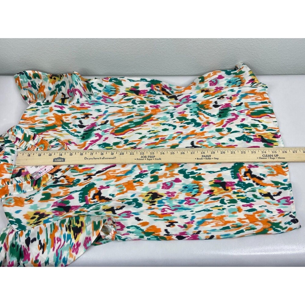 Multi Color Abstract Women Medium Blouse V Neck Casual NWT - Picture 9 of 9